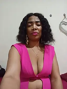 SEXYMOANSXX webcam