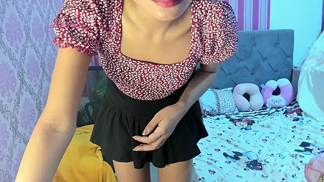 Mica_Jones webcam