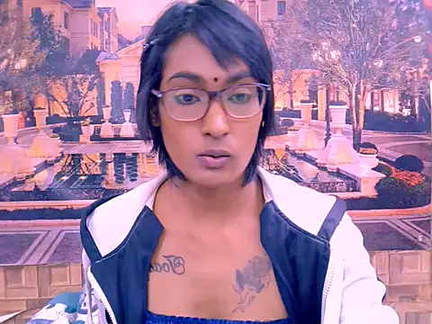 IndianRebel4u2Luv webcam