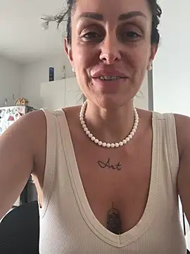 AmandaArt webcam