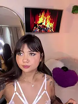 AlaiaRogers webcam