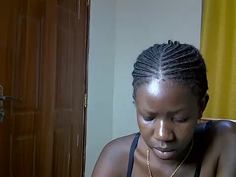 Prettie_quin webcam