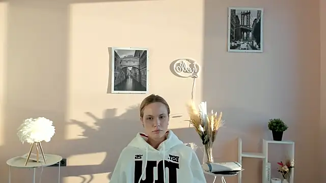 melvinavenzeio - MelvinaVenzeio's free webcam - UK Sex Cams