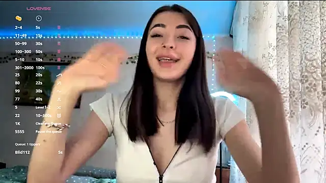 Luna_Frost webcam