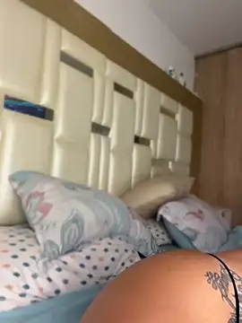 emily-Hornyy webcam