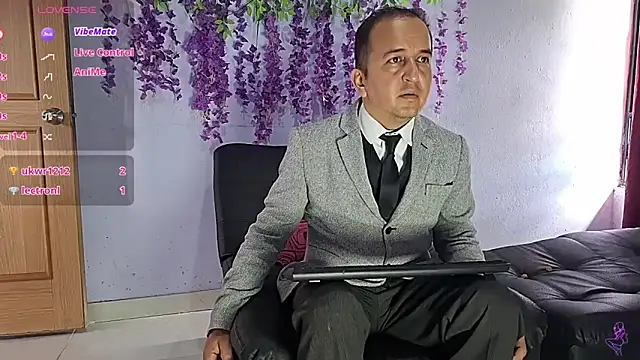 GreisyAndHazzan webcam