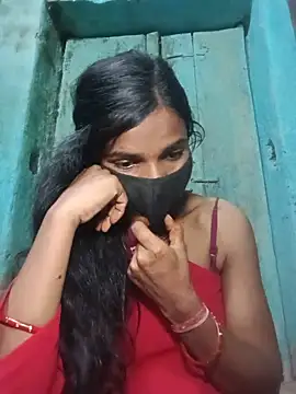 Desi_Couple_P live cam on StripChat