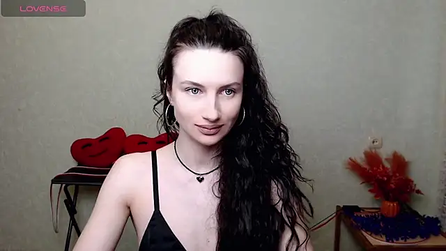 LilithRivi webcam
