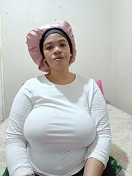 freakyangel3x - FreakyAngel3X's free webcam - UK Sex Cams