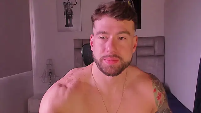 paul_rogerr webcam