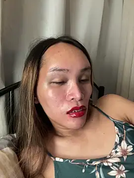 RomanticPearlTS webcam