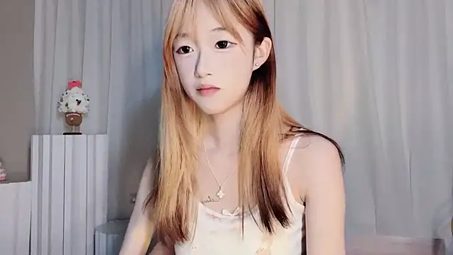 qingqing_love2025 webcam