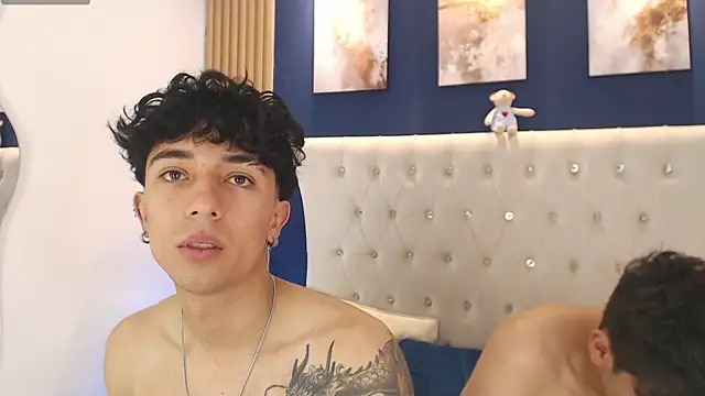 Aiden_Rivers_ live cam on StripChat