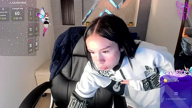 Hanna_Bloomm webcam