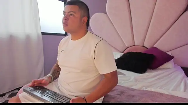 KaillyandLiam webcam