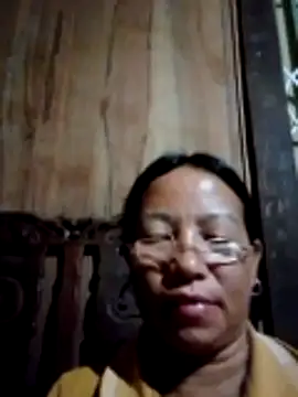 Mye_kiss webcam
