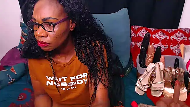 sexybootylicious webcam