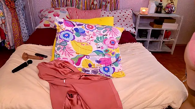 UrSexyMilf webcam