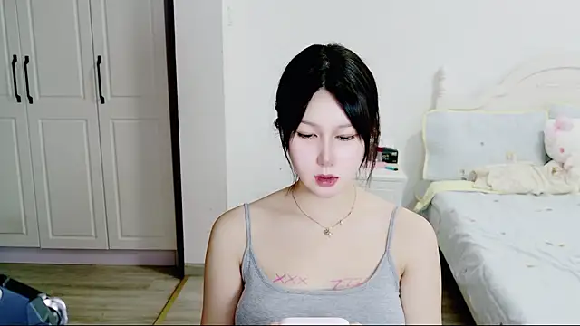 The_icy_moon webcam