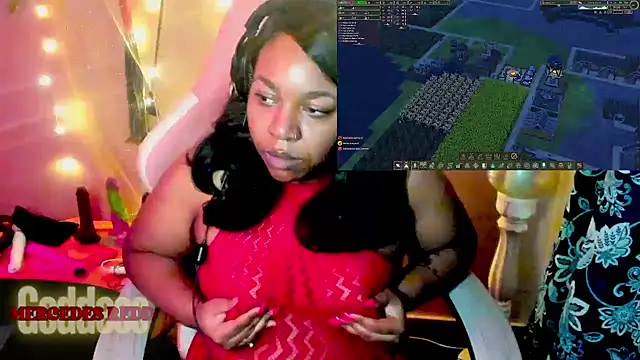 MercedesRedd