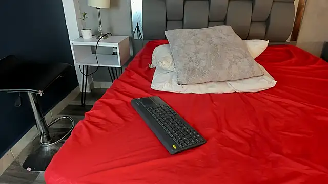Charlie___Musk webcam