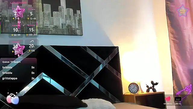 Nauthy_Nahomi webcam