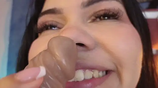 miss_merly_01 webcam