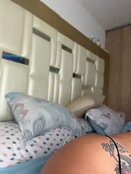 emily-Hornyy webcam