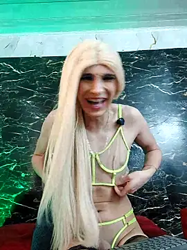 crislingery_dolli - Crislingery_dolli's free webcam - UK Sex Cams