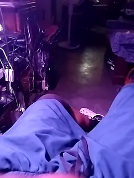 Vergonzoso6 live cam on StripChat