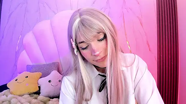 AliiceWonderland_ webcam