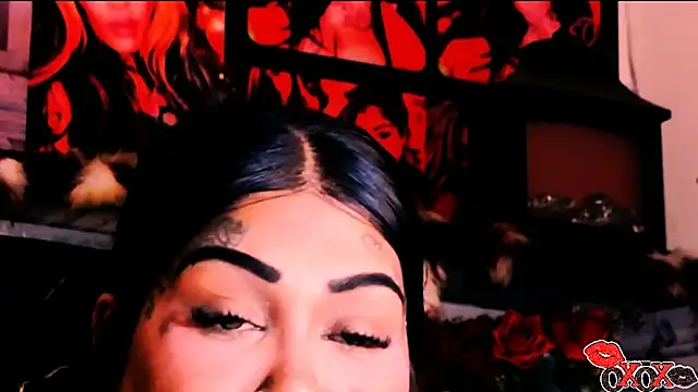 indian_dreamgirl webcam