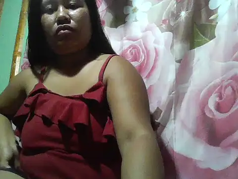 SweetRubyPinay webcam