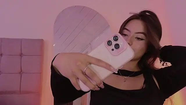 arycooper_ live cam on StripChat