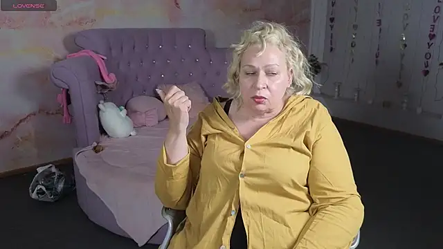 Penelope_Pinky webcam