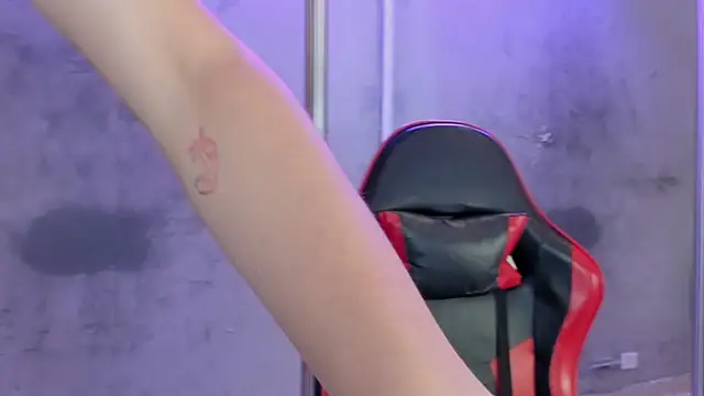 alice__susan webcam