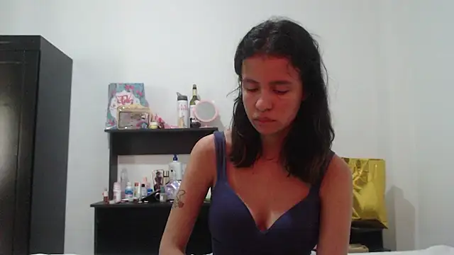 nathaly_jones_ live cam on StripChat