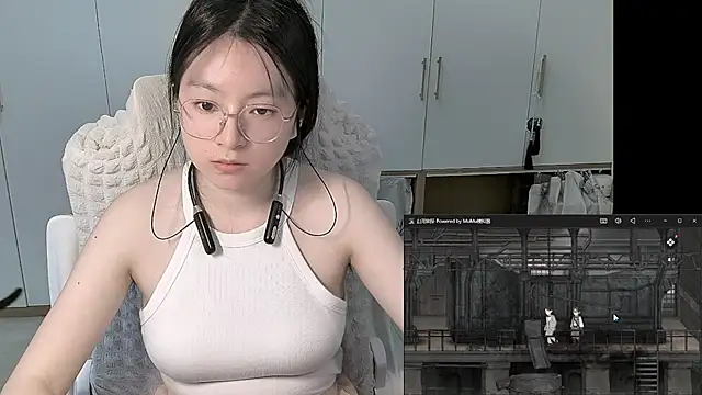 Erya-369 live cam on StripChat