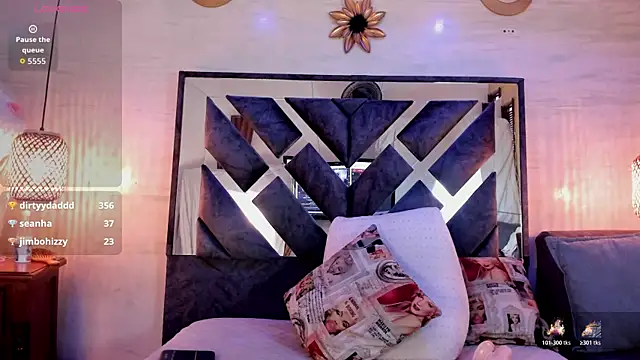 annie_vega17_ webcam