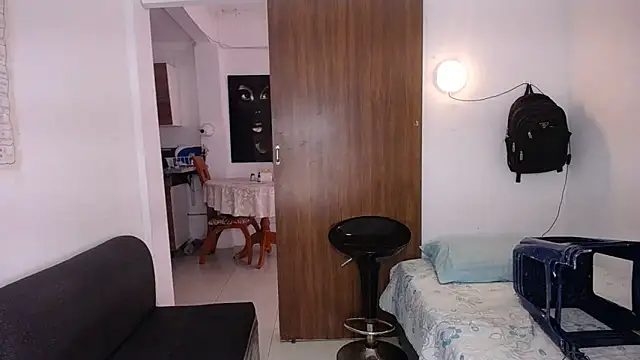 yselahot webcam