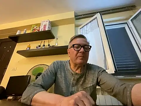 YOU6me webcam