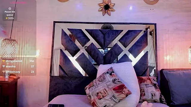 annie_vega17_ live cam on StripChat