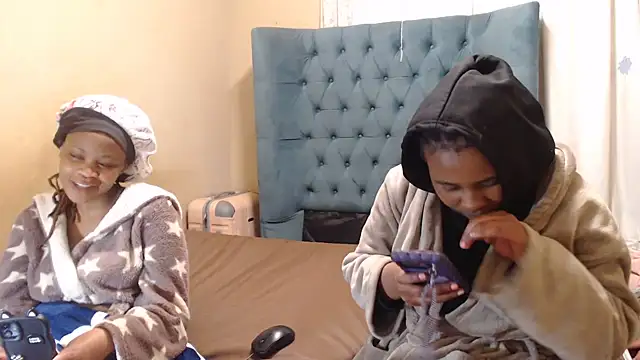 EbonyEssence webcam