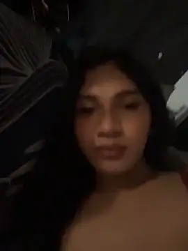 slutty_aki webcam