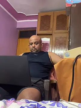 Dick_6inches_Delhi webcam