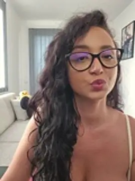 LilithBlaze_ webcam