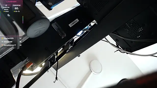 AnikaRomanoff_ webcam