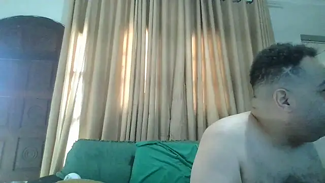 UrsoBissexualPauGrosso webcam