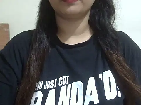 shivi_jaan webcam
