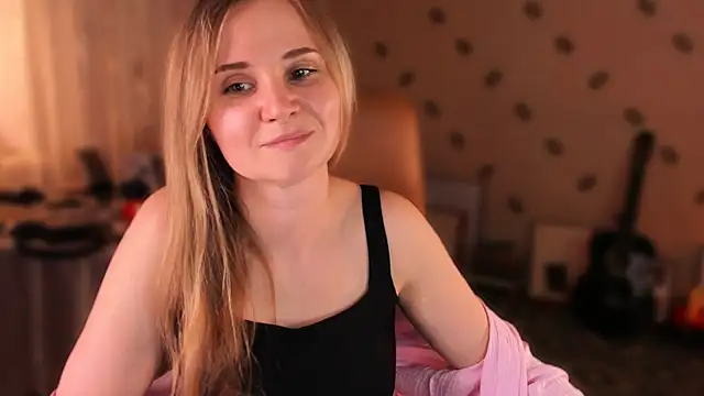 MiaSparkes webcam